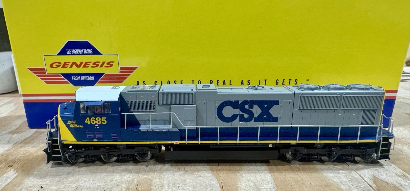 Athearn Genesis G6159 HO SD70M CSX Rd #4685 W/engine Crew Read