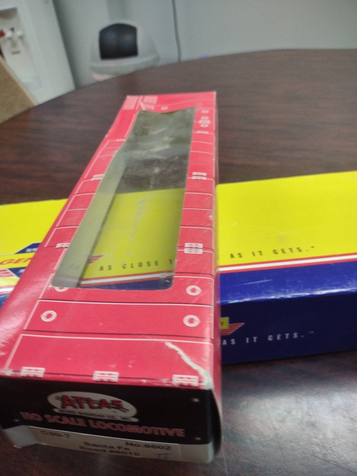 Atlas C30-7 Ho Scale Santa Fe Locomotive 8015 Nib 90s Locomotive Read Sub