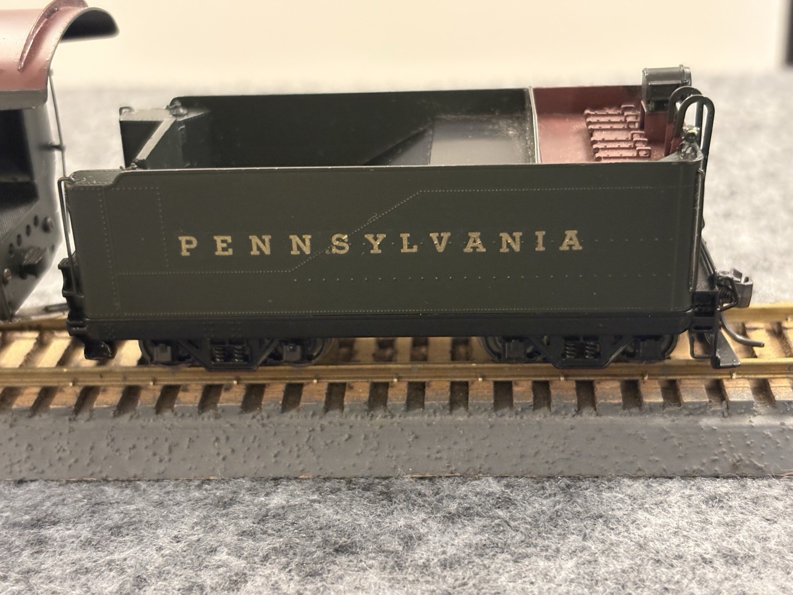 Sunset Models Prestige Series Brass PRR 2-8-0 H-6sa Loco 9828 Full Paint