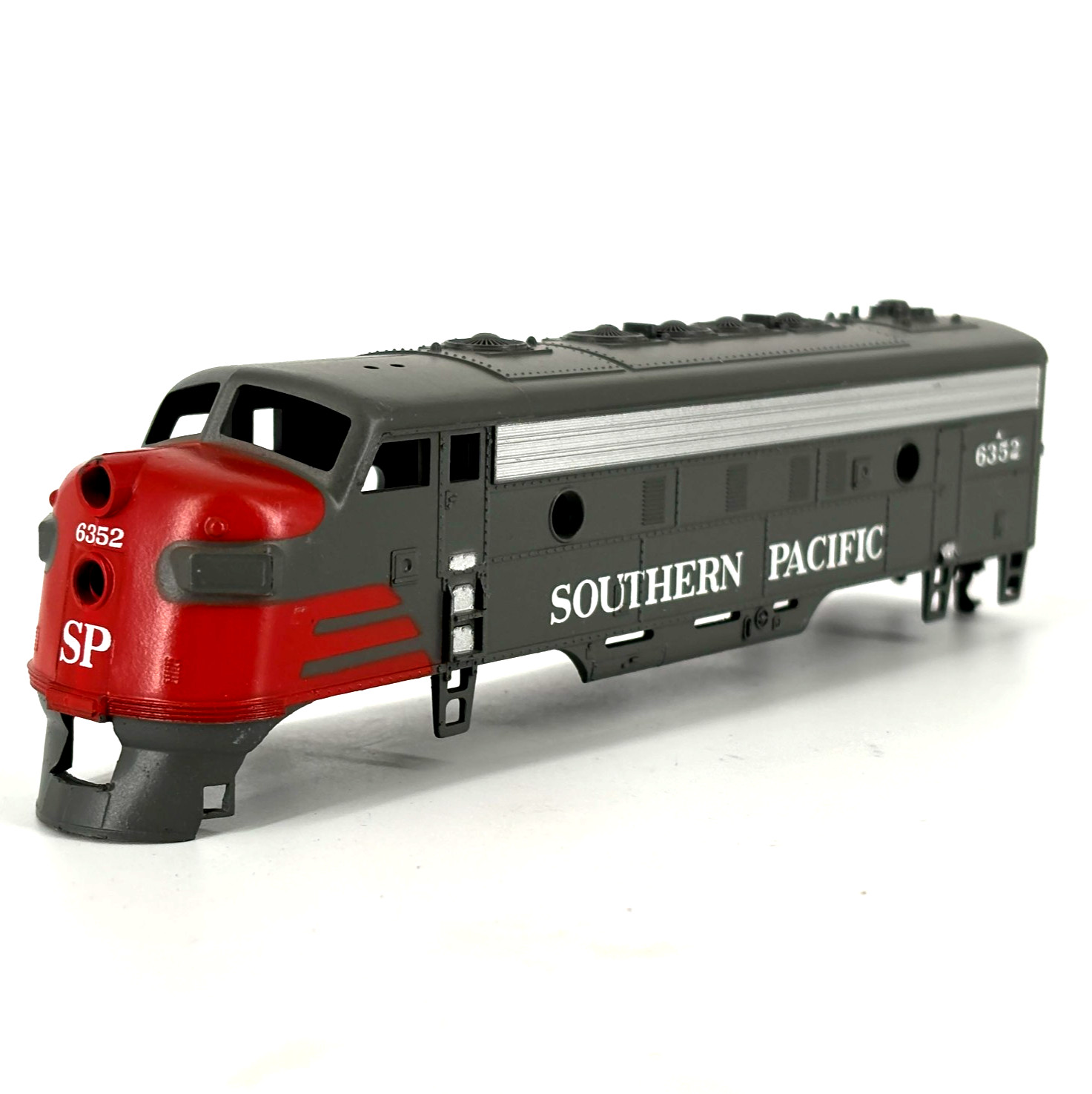 Athearn HO Scale F7A Diesel Locomotive Shell Only Southern Pacific SP #6352