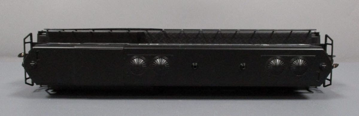 Lionel 6-18577 O Gauge New York Central GP-9 Non-Powered Diesel B-Unit #2385 LN