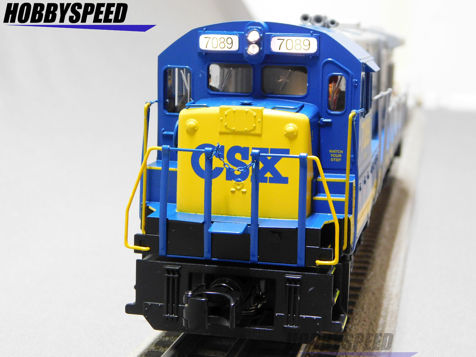 MTH RAILKING CSX C30-7 DEISEL LOCOMOTIVE ENGINE #7089 O GAUGE 30-21266-1 BLEMISH
