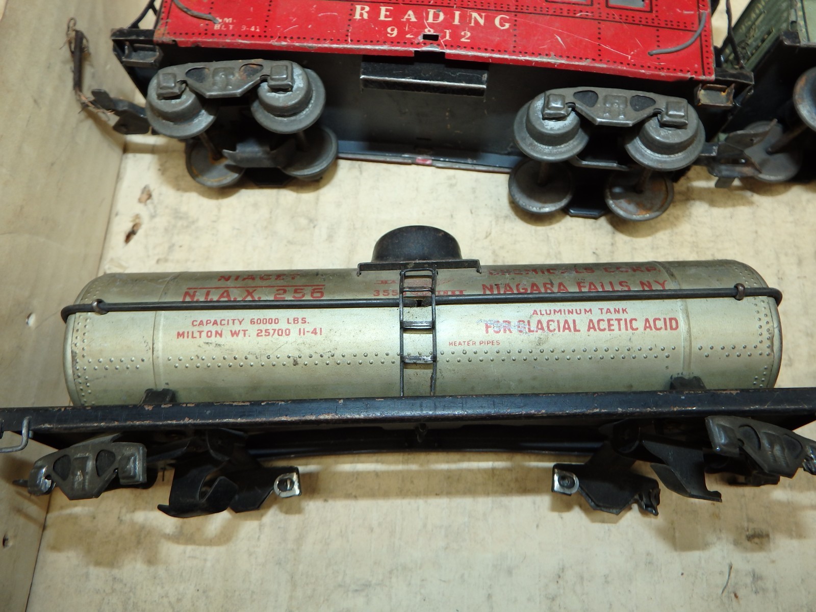 Marx # 999 Locomotive Train Set With Tender And 4 Cars Tested See Description