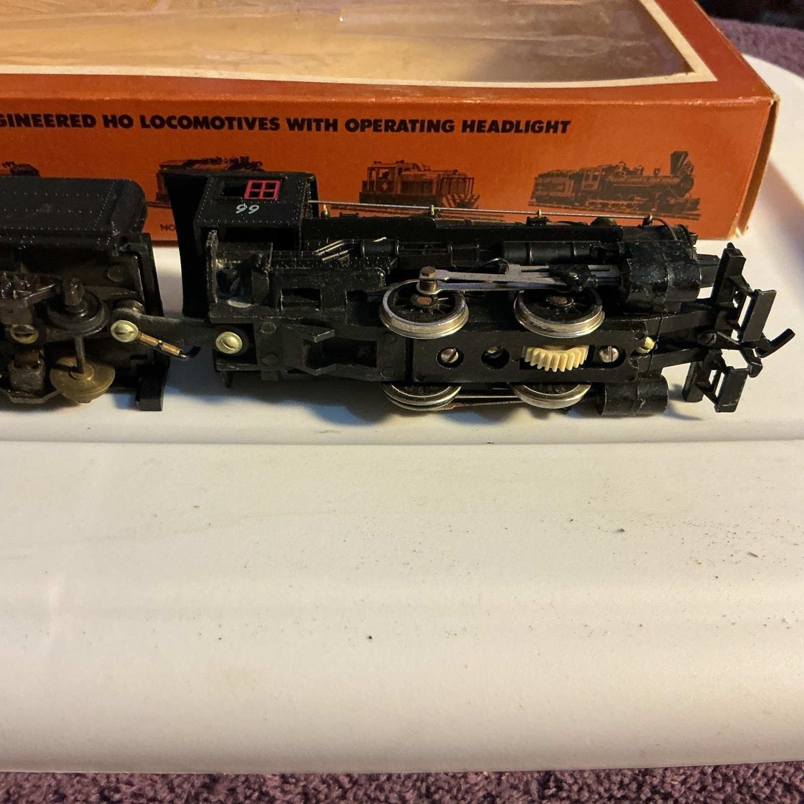 Tyco 99 HO Gauge Model Railroad Santa Fe 0-4-0 Steam Locomotive Tender Untested