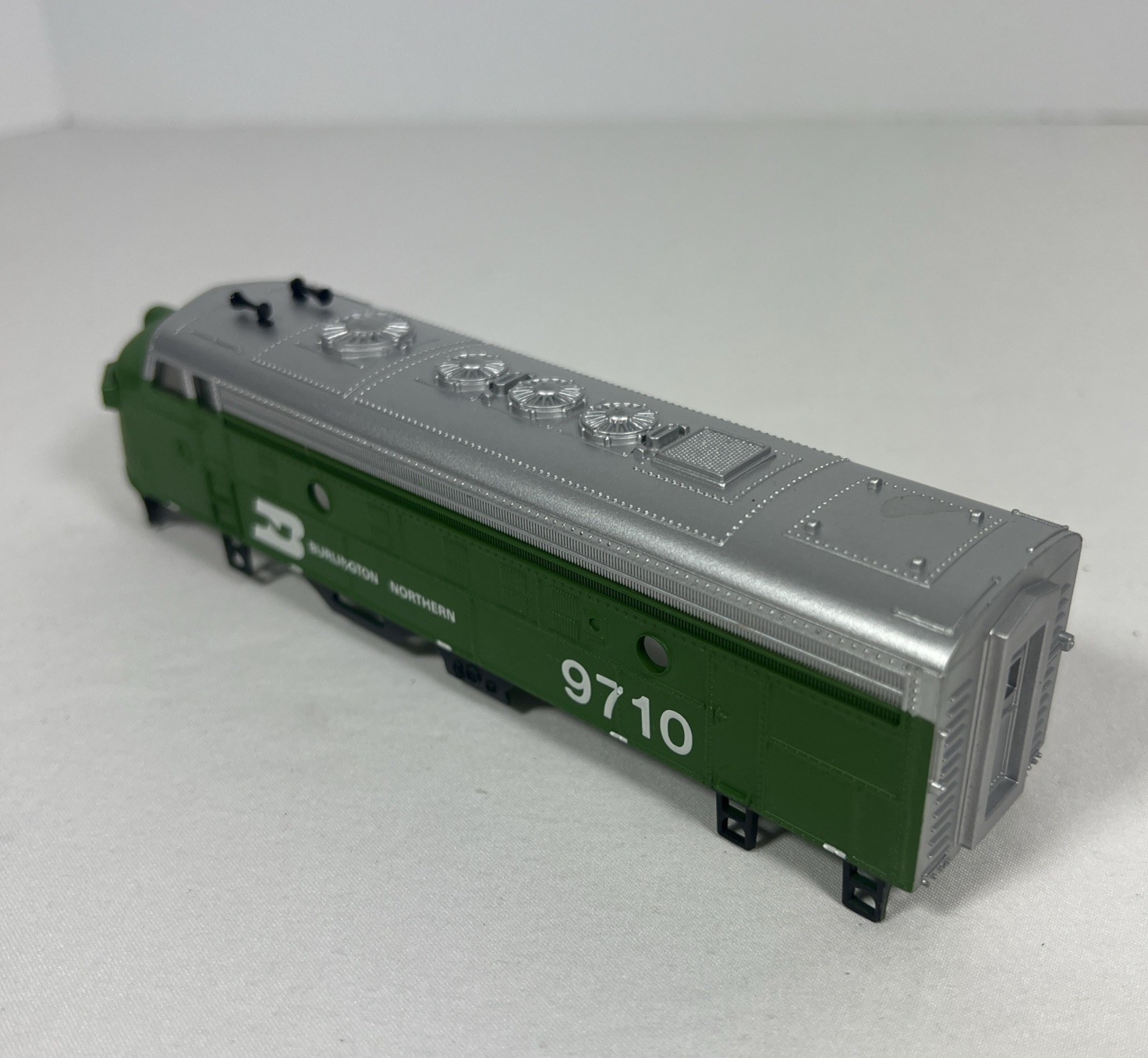 Bachmann HO Burlington Northern BN 9710 F7 Diesel Locomotive Shell Only