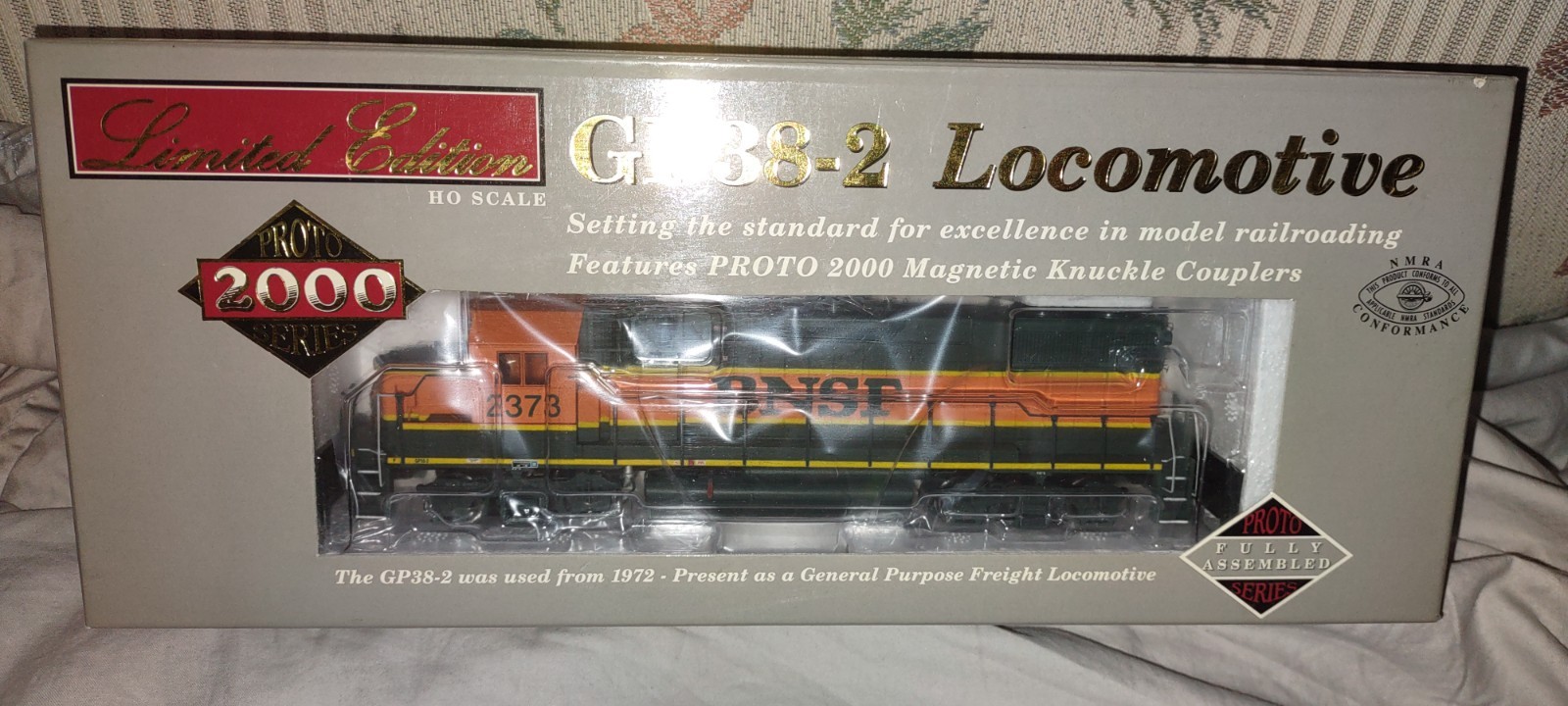 LL#31021 EMD GP38-2 Loco, BNSF#2373, 2nd Gen P2K (DCC 8-pin MB), NIB