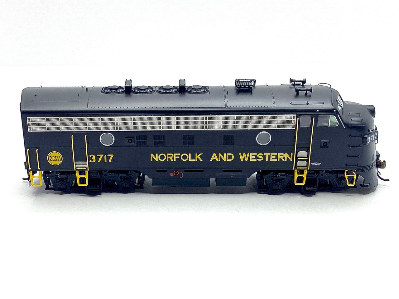 Athearn Genesis HO EMD FP7A Norfolk & Western N&W #3717 DCC/SND LED ATHG19367B