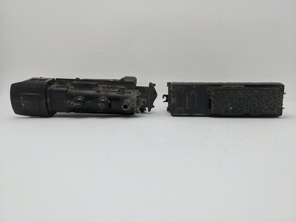 Lionel 6-8310 Chesapeake & Ohio 2-4-0 Steam Locomotive And Tender