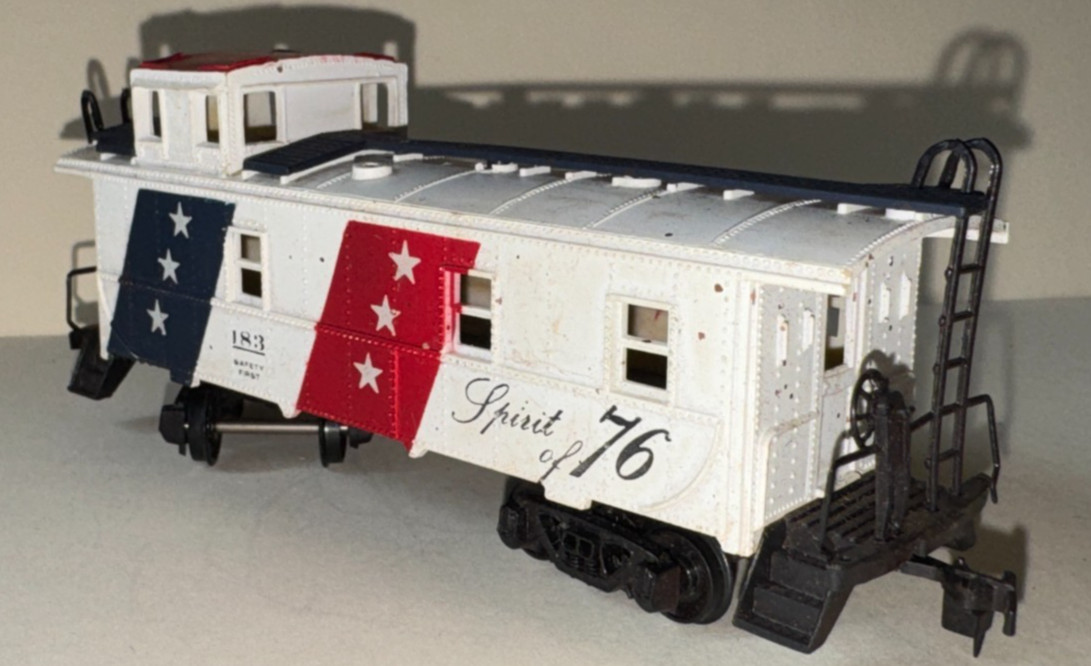 Vintage Bachmann Bicentennial Train Lot – SCL 1776 Locomotive, Caboose, Trailers