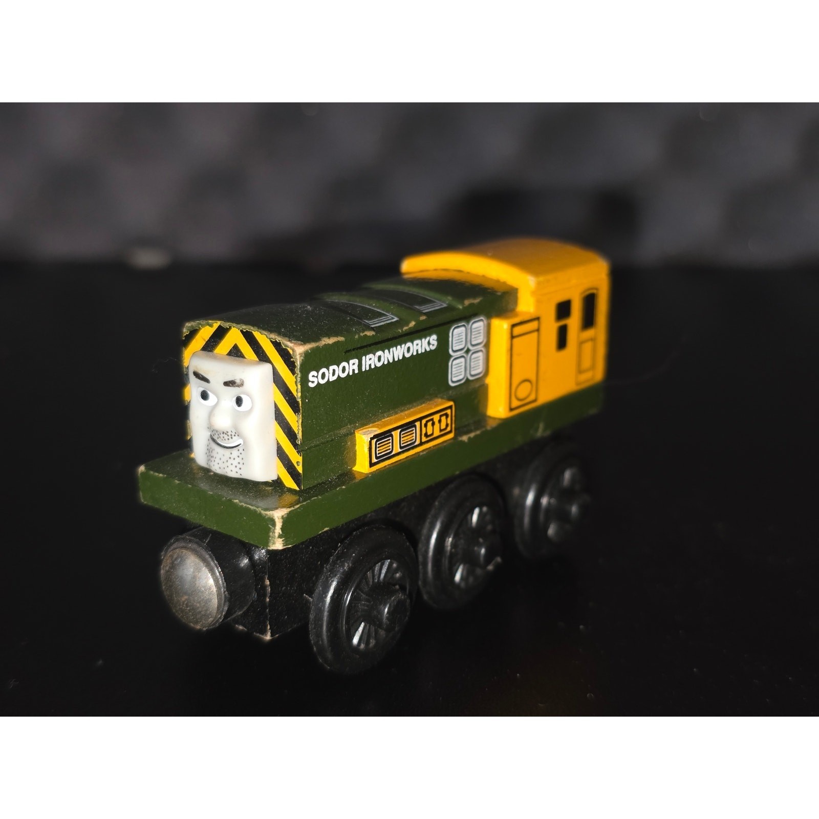 Thomas Friends Wooden Railway Iron Bert Sodor Ironworks Diesel Engine Green