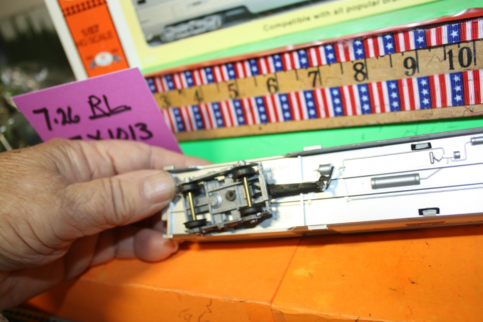 NIB HO * Con-Cor 2 Piece Santa Fe Passenger Car & Baggage Car Set