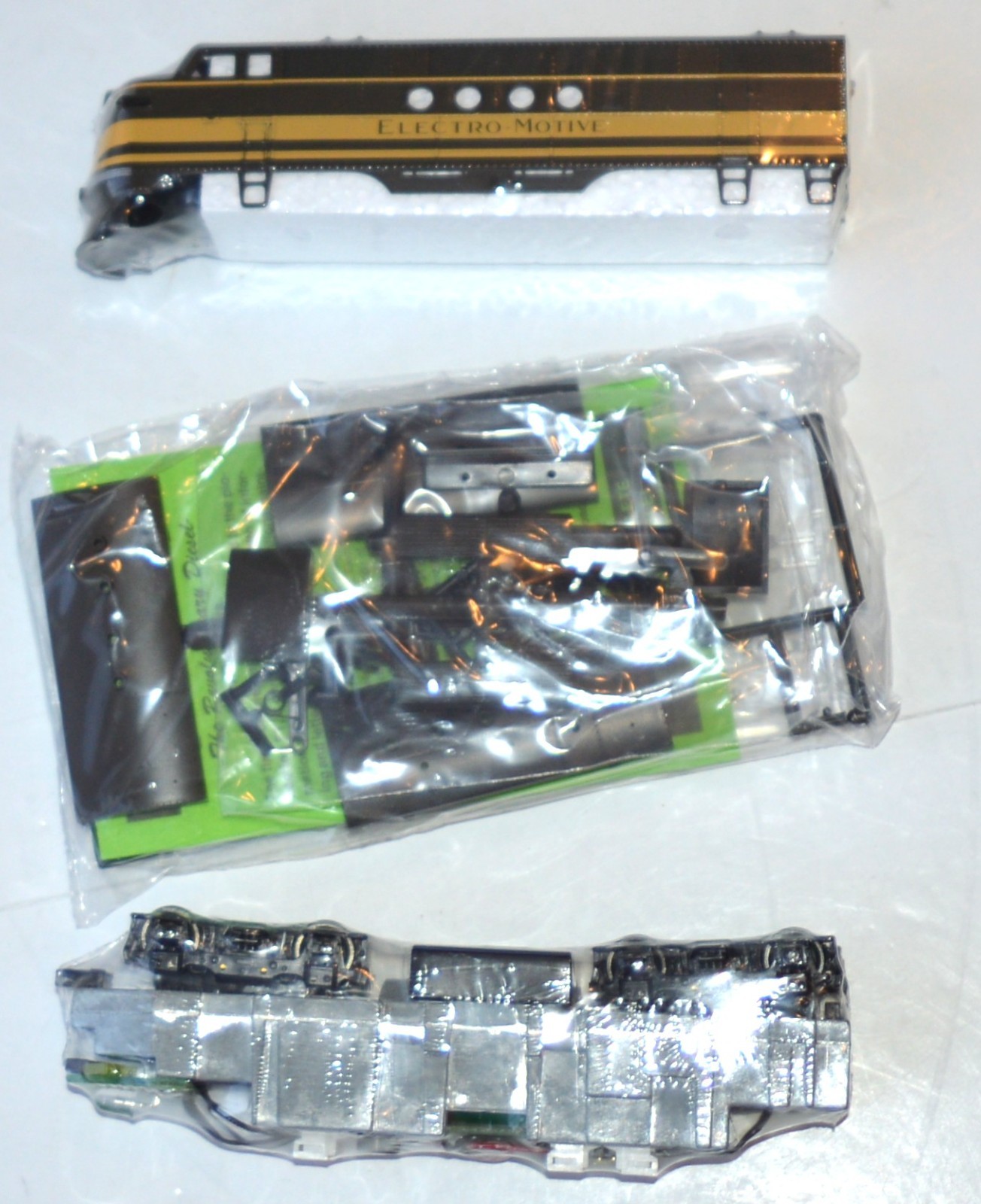 Stewart Hobbies HO Scale 5012 5013 FTA FTB Electro Motive Lot of 2 NEW
