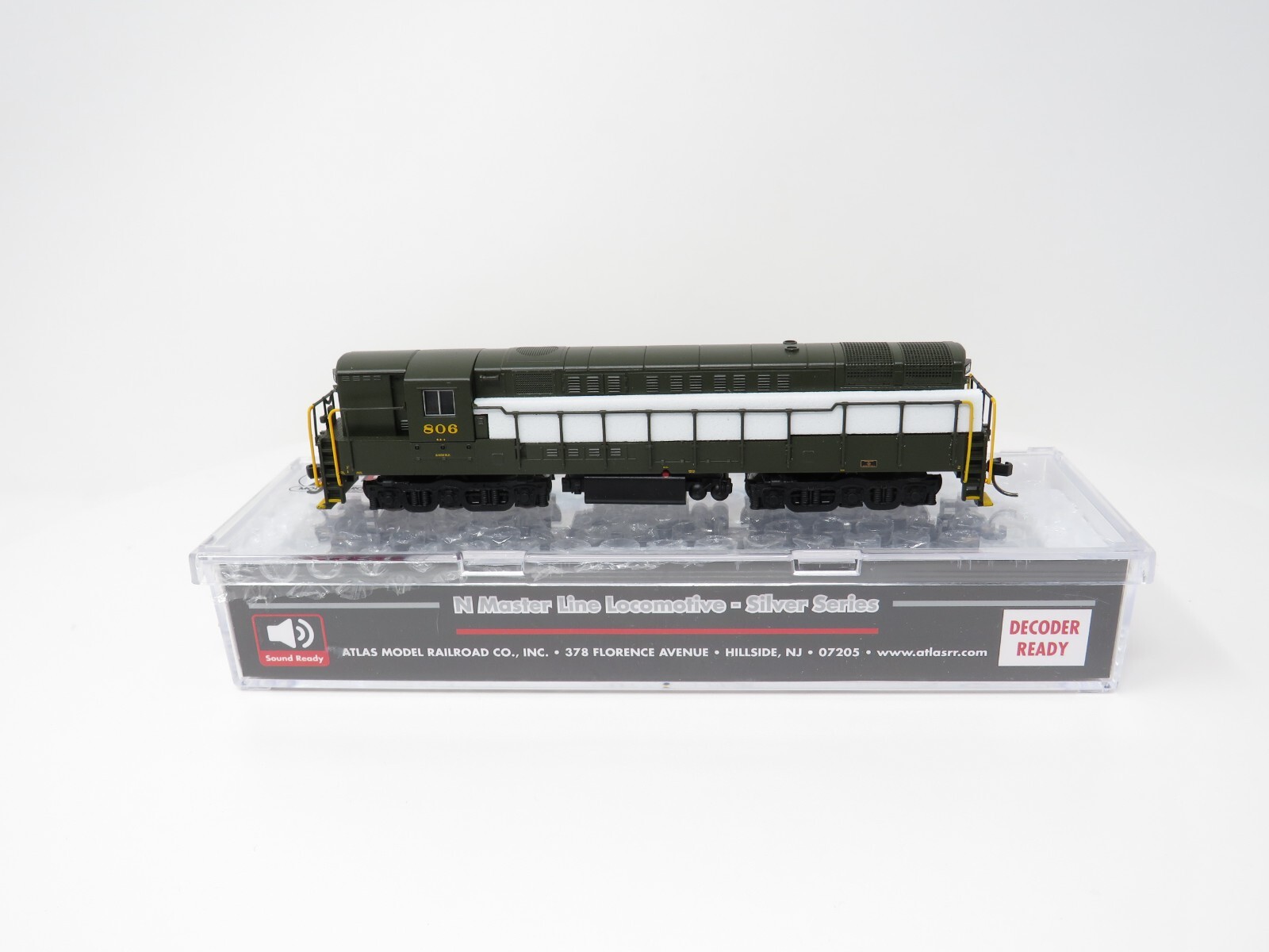 Atlas N 40005391 Reading FM Trainmaster H24-66 Diesel Locomotive Freight Train
