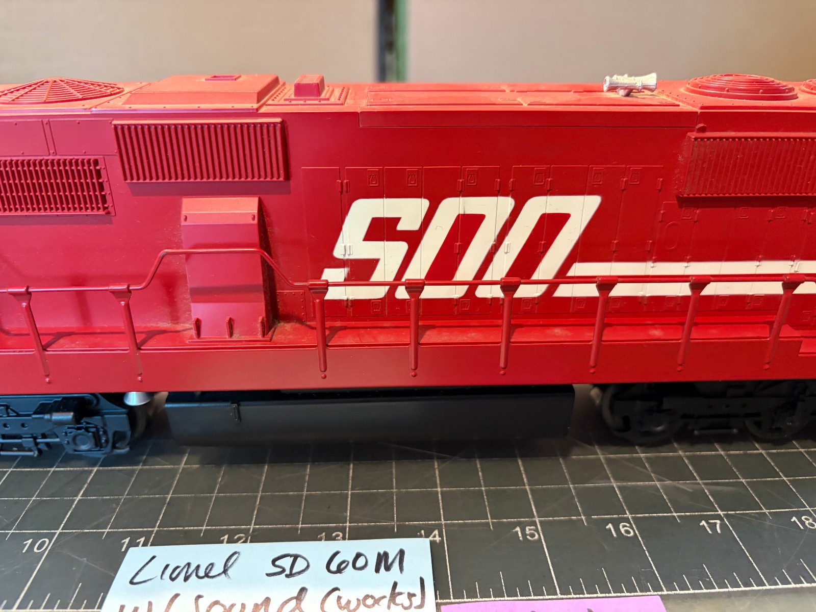Lionel O Train SD60M Soo Line Diesel Locomotive Engine w/TMCC and SOUND 6-18232