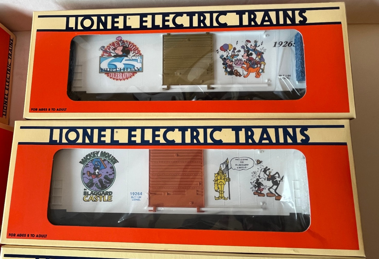 Lionel Disney 1992-1995 Mickey Mouse Express 11-Piece Train Set – New Never Run