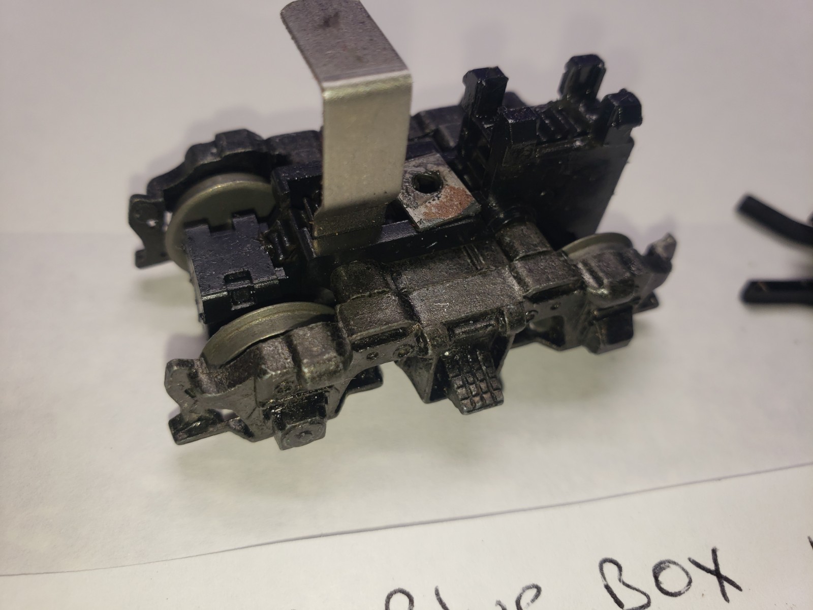 GP9 FRONT DIECAST METAL GEARED 4 WHEEL TRUCK ATHEARN BB HO SCALE Old Style PART