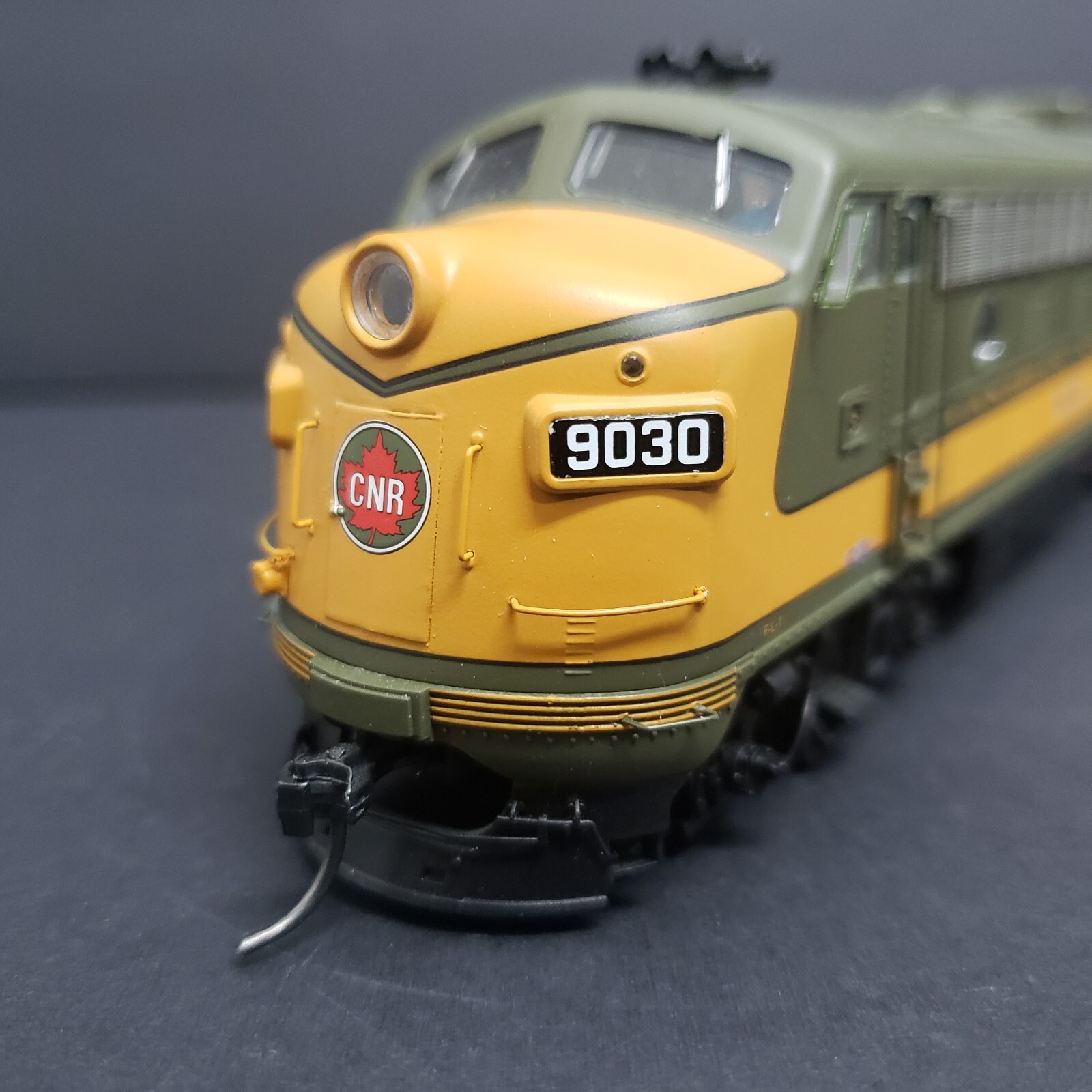 Walthers/Proto 920-40658 CNR F7A+B units #9030 & 9037 C-Liners DCC & QSI sound