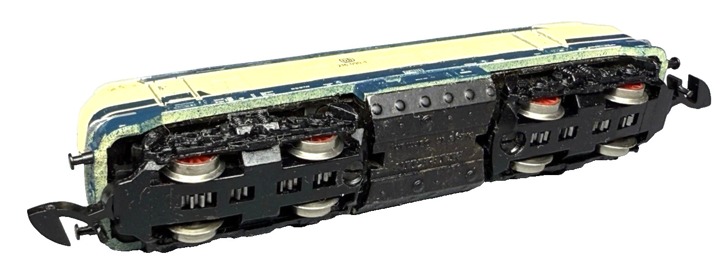 Z Marklin 8874 DB BR Class 216 Diesel Locomotive (tested) #2