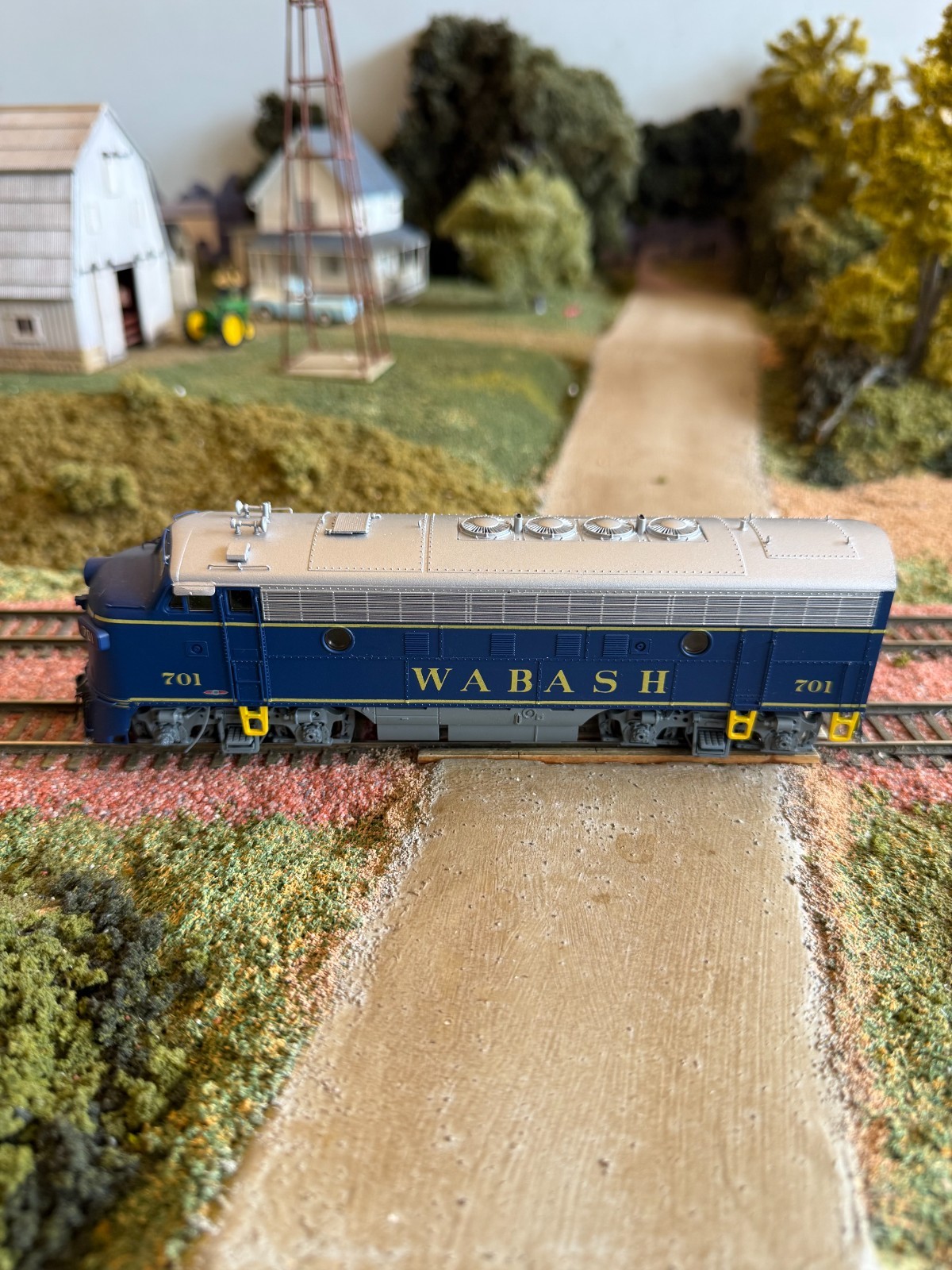 HO Stewart/Kato F7A. Dual Headlight. Custom Finished as Wabash #701. IOB.