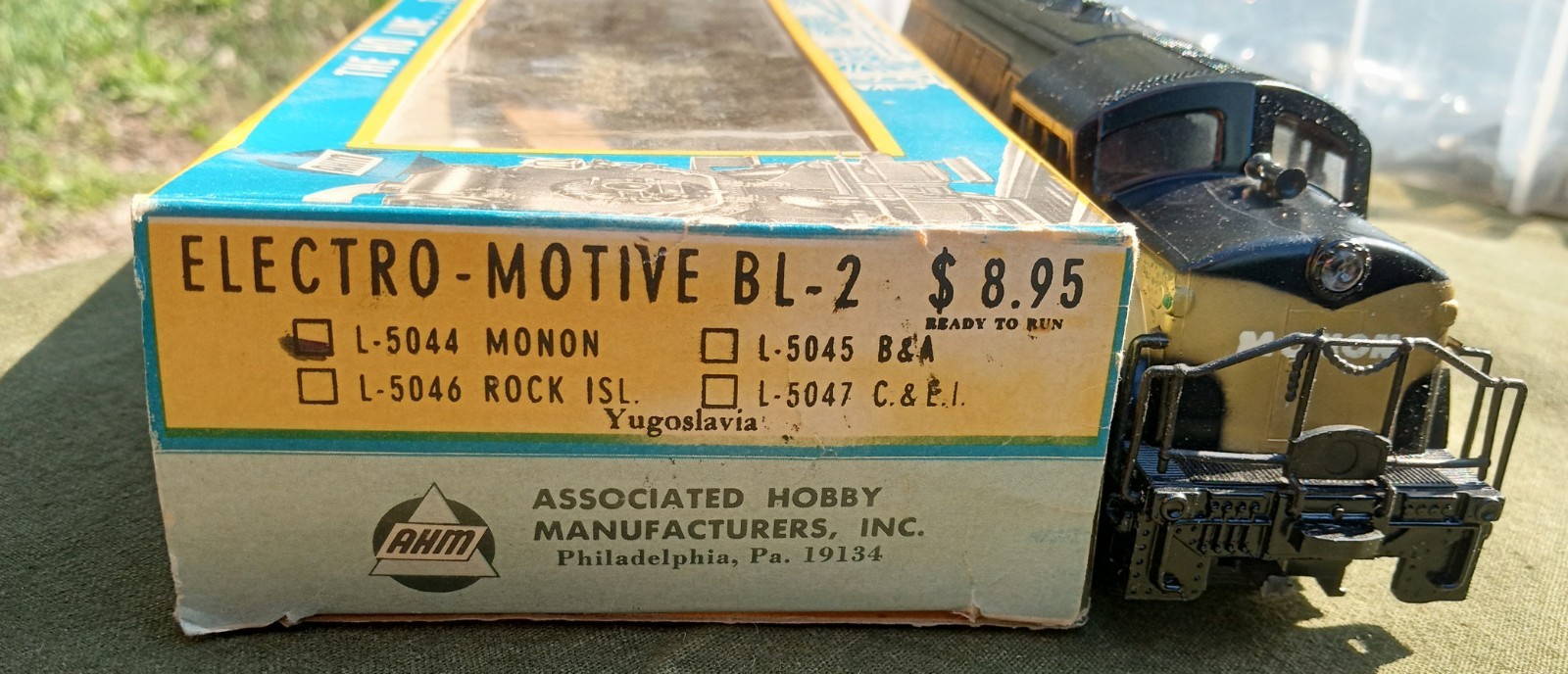 AHM HO Monon BL-2 Road Switcher Locomotive Used Boxed Untested Vtg 1970s