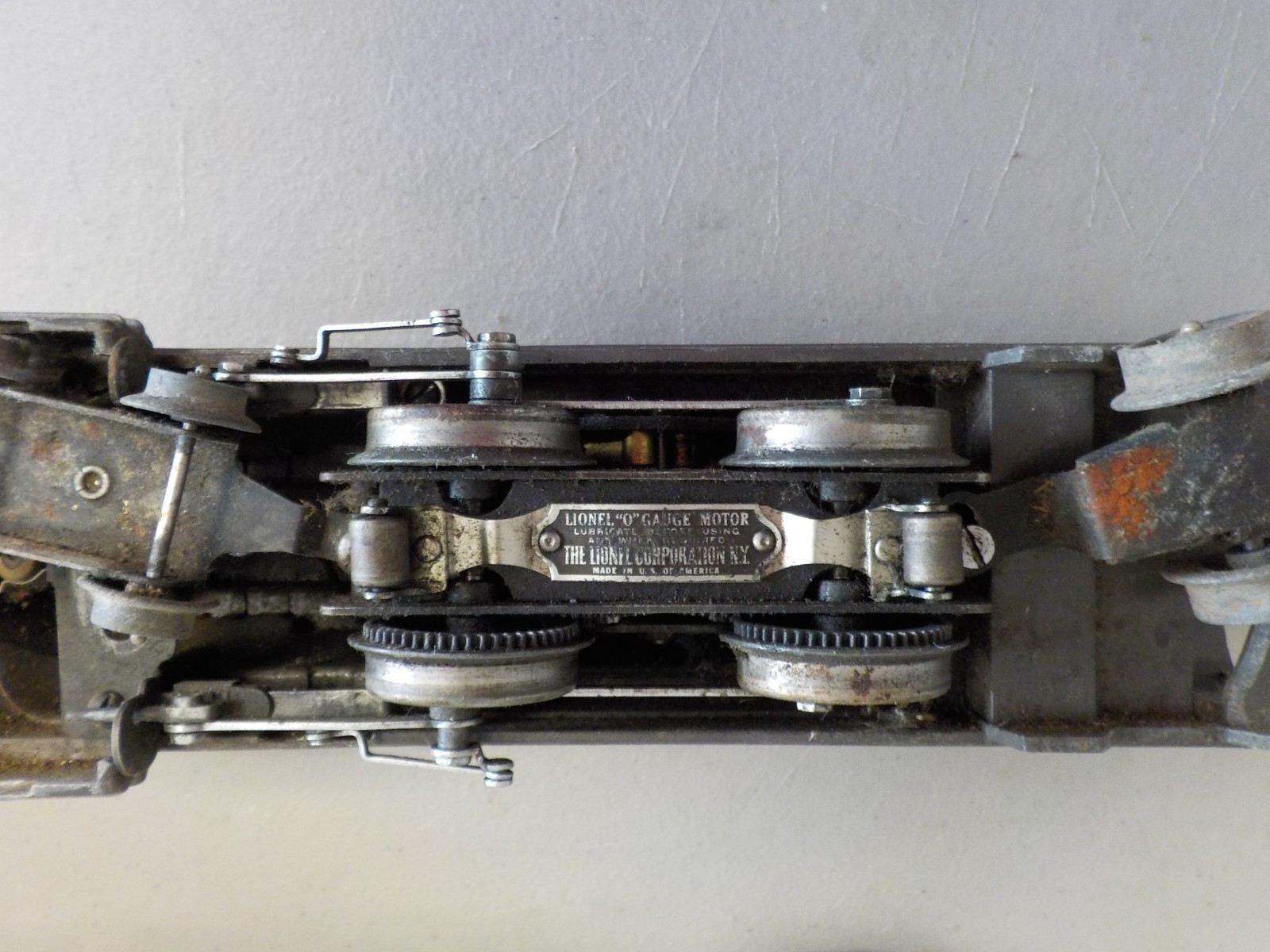 Lionel 238E VIntage O Prewar Gray Torpedo Streamlined Locomotive – FREE SHIPPING