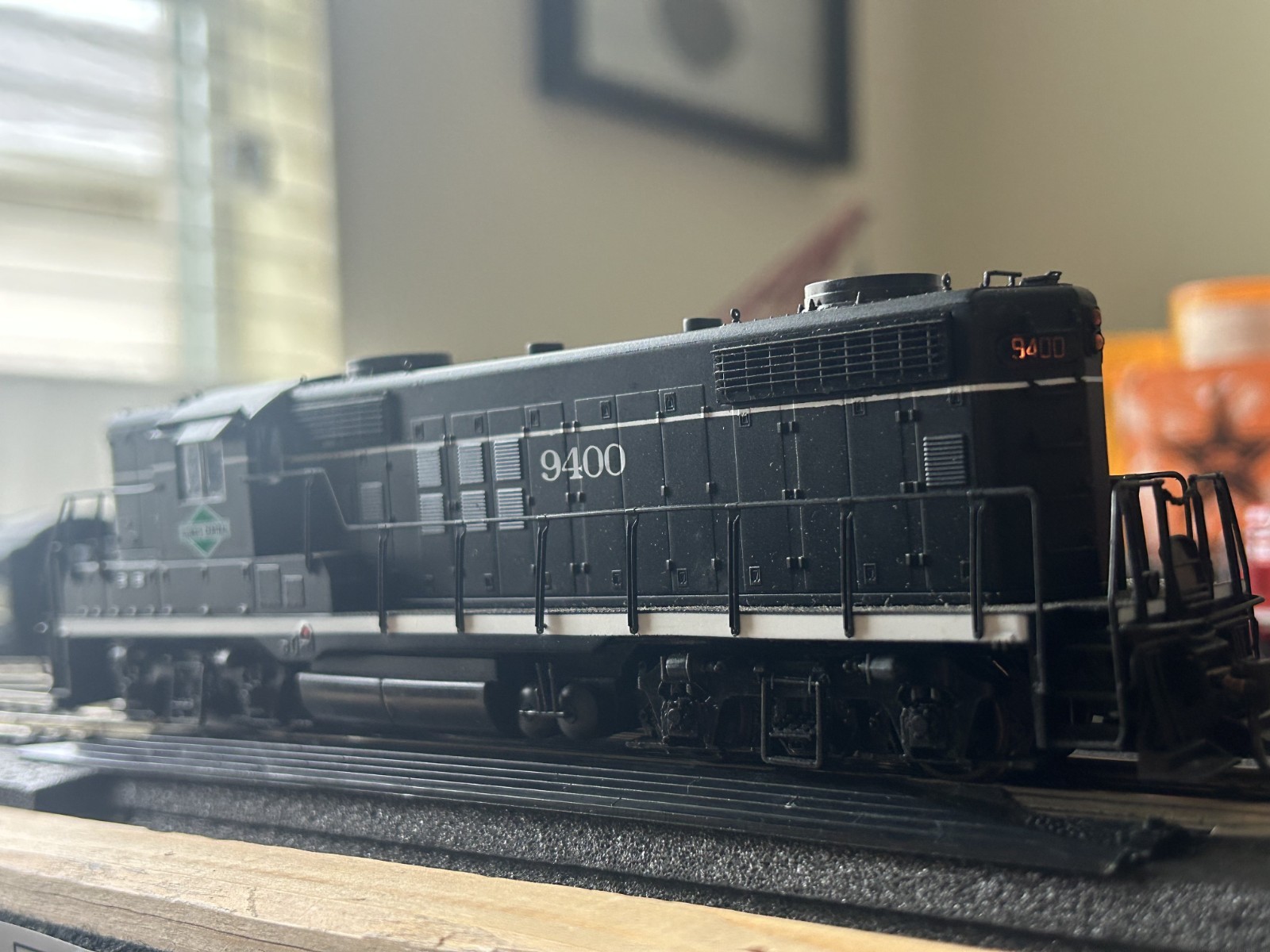 Proto 2000 HO Scale GP18 Illinois Central Diesel Locomotive Powered TESTED RUNS