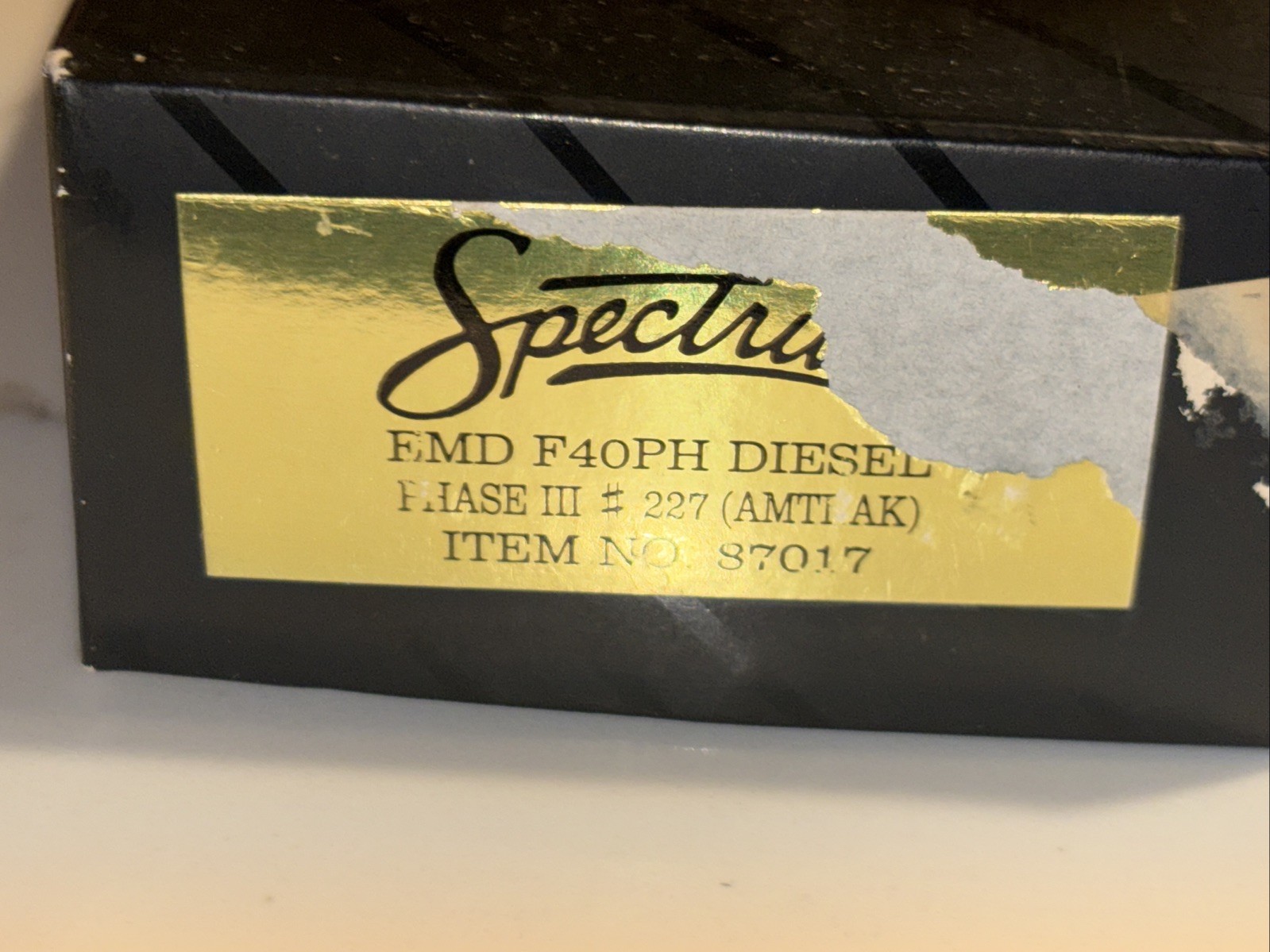 LI005 BACHMAN SPECTRUM 87017 train Ho Locomotive diesel EMD F40 PH Amtrak 227