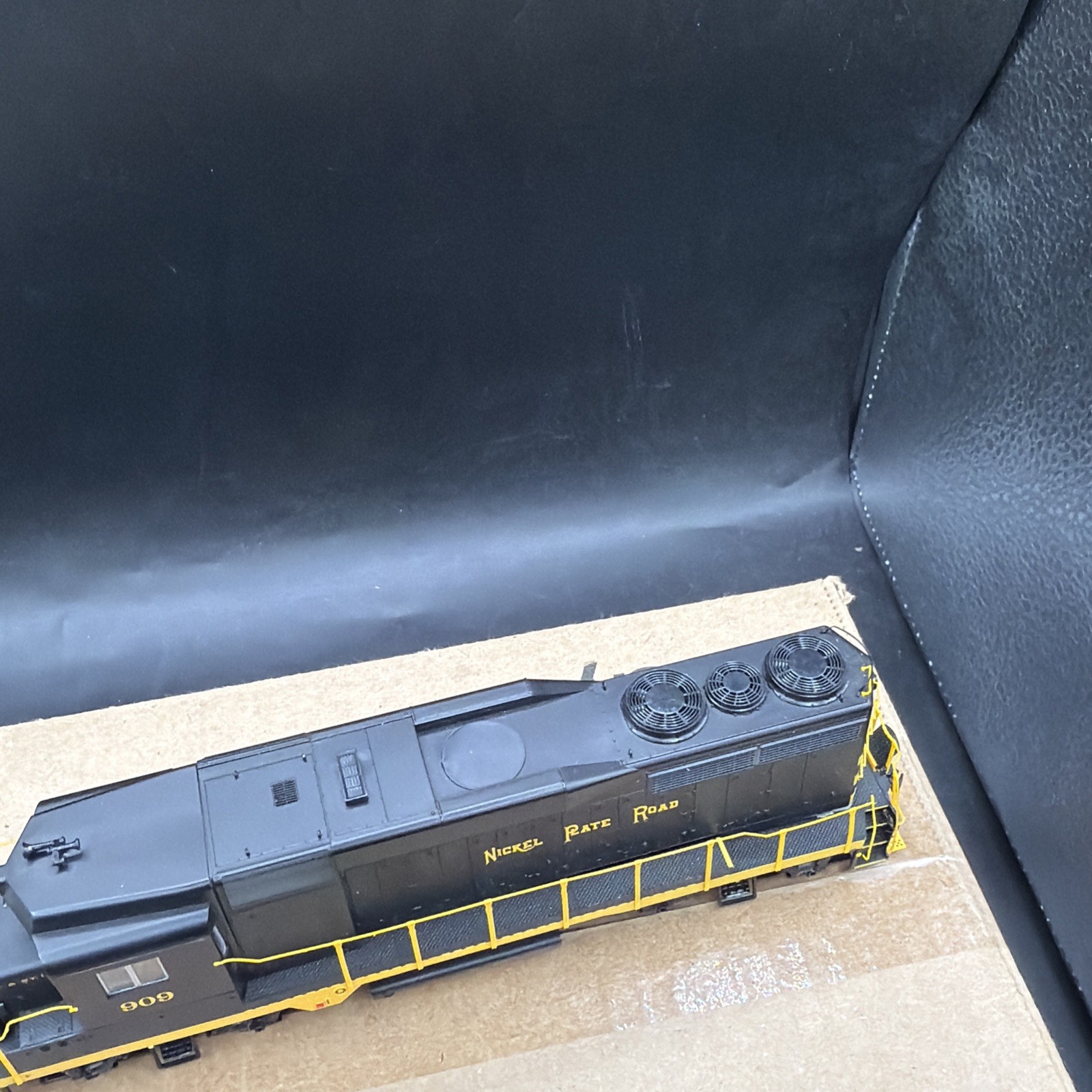 HO Proto 2000 Nickel Plate Road GP30 Diesel Locomotive #909 W/ DCC