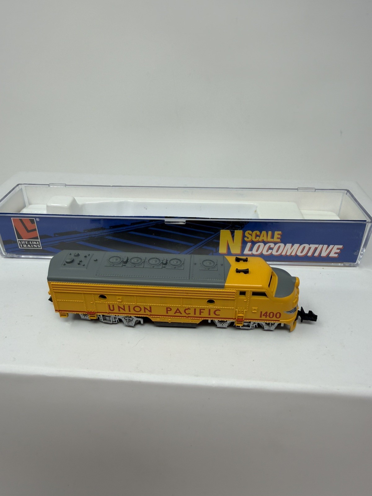 Life-Like 7752 UP Union Pacific EMD F7 Diesel Locomotive #1400 LN/IN BOX