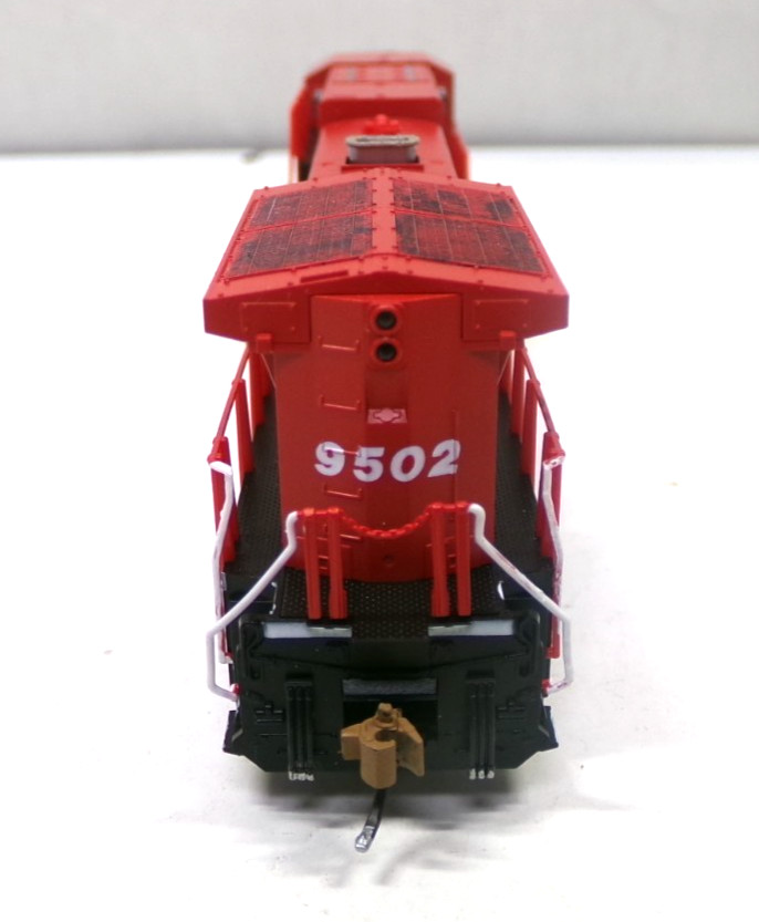 N scale Kato CP Rail AC4400 CW diesel engine in orig box (lot N 35)