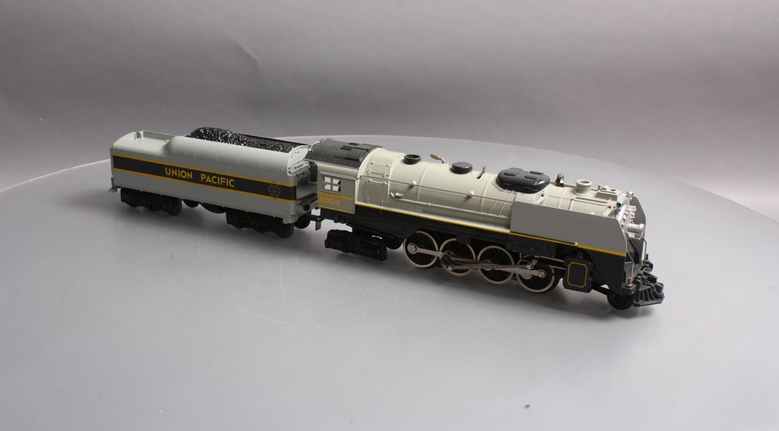 Lionel 6-8002 O Union Pacific Berkshire 2-8-4 Steam Locomotive & Tender #8002 EX