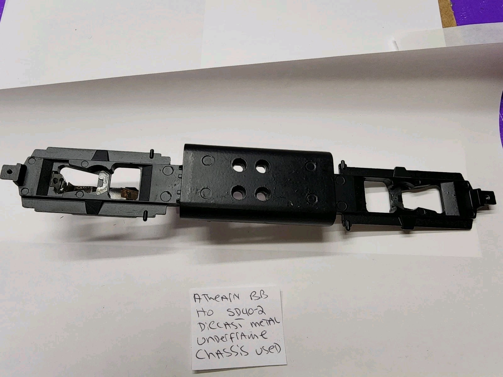 SD40-2 ATHEARN HO SCALE DIECAST METAL UNDERFRAME CHASSIS HEADLIGHT ASSEMBLY LOT