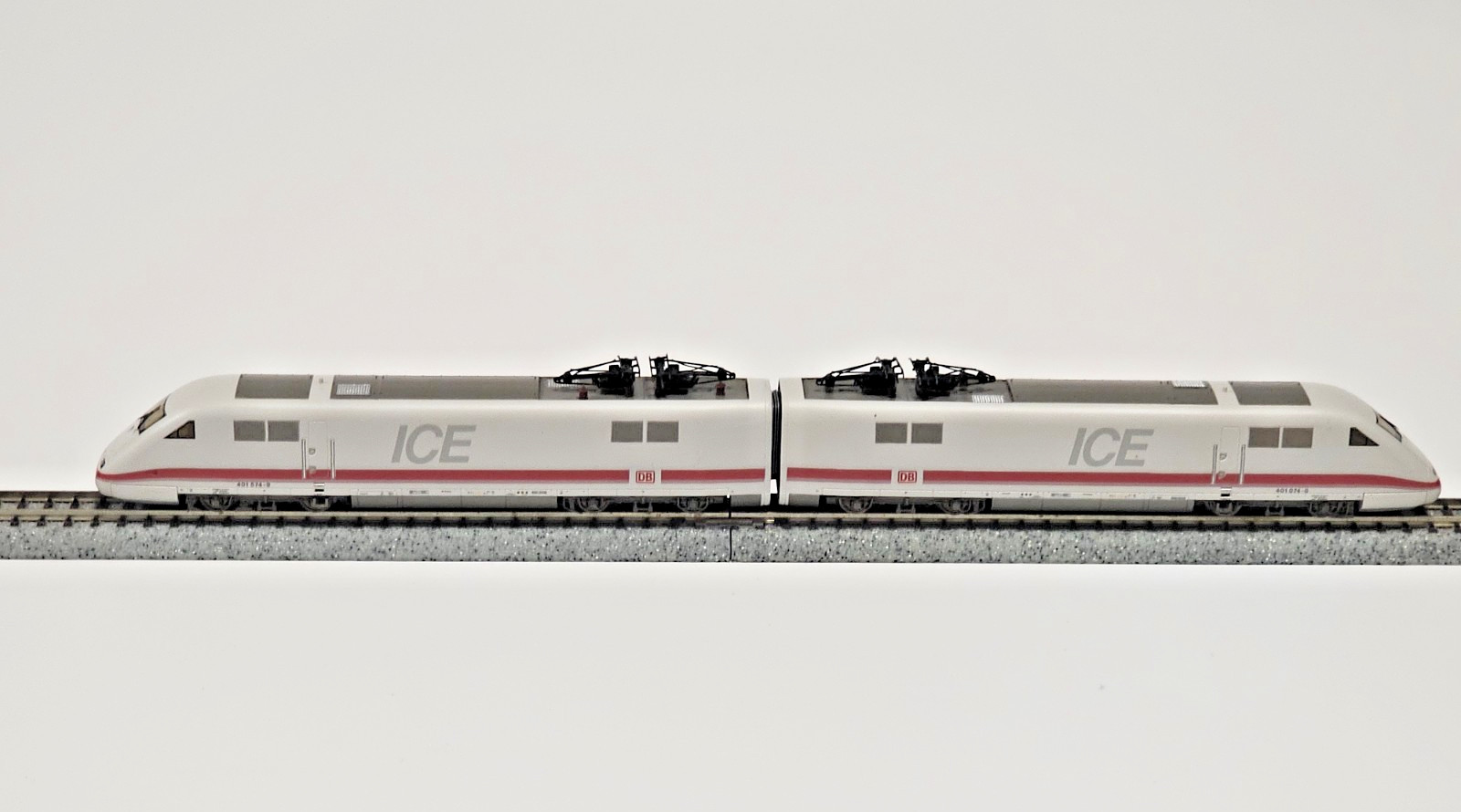 N SCALE FLEISCHMANN PICCOLO 7450 INTERCITY EXPRESS ICE TESTED WITH VIDEO