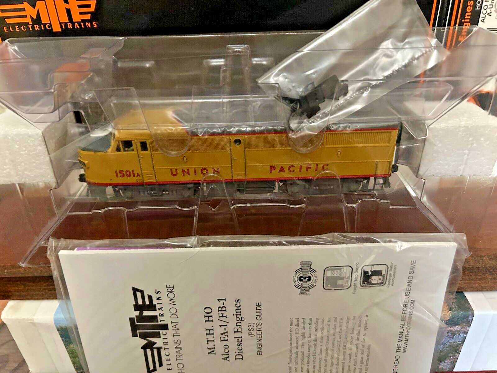 UNION PACIFIC ALCO FA-1 A/B LOCO- DCC/DCS SOUND PROTO 3 – MTH HO Scale – NEW OOP