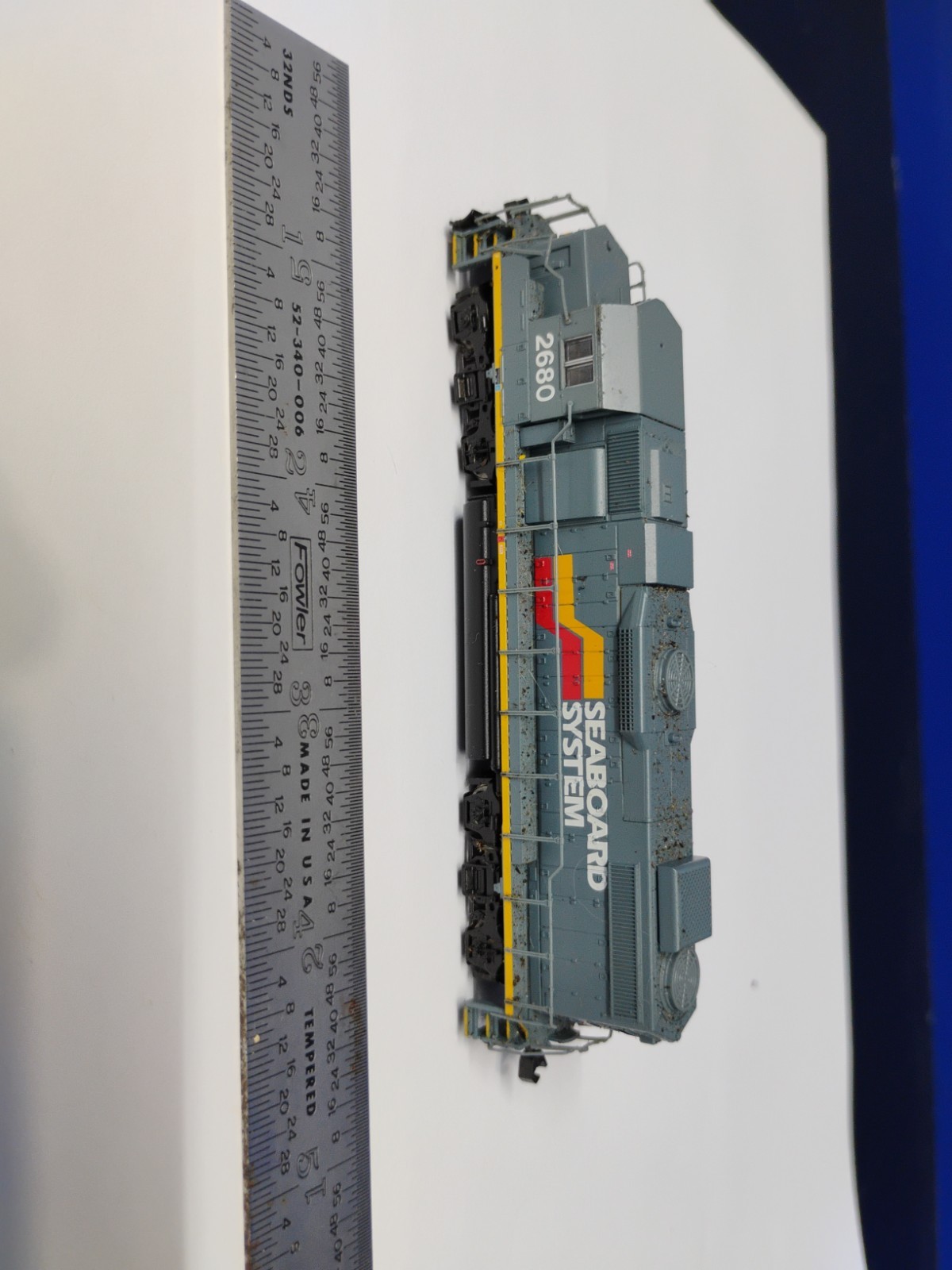 N Scale Locomotive Seaboard Systems 2680 Diesel Engine