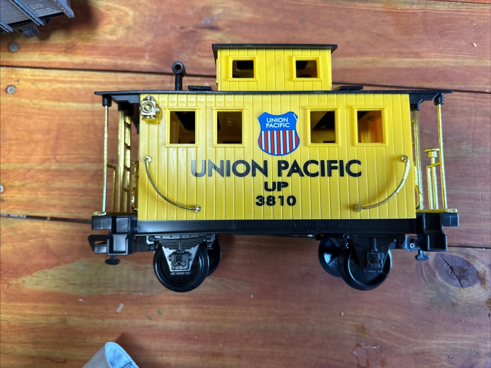 Scientific Toys Model Trains Pennsylvania 9714, Whole Set & REMOTE