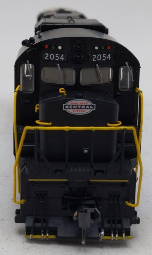 Bowser 23864 HO Scale C430 New York Central Diesel Locomotive #2054 EX/Box