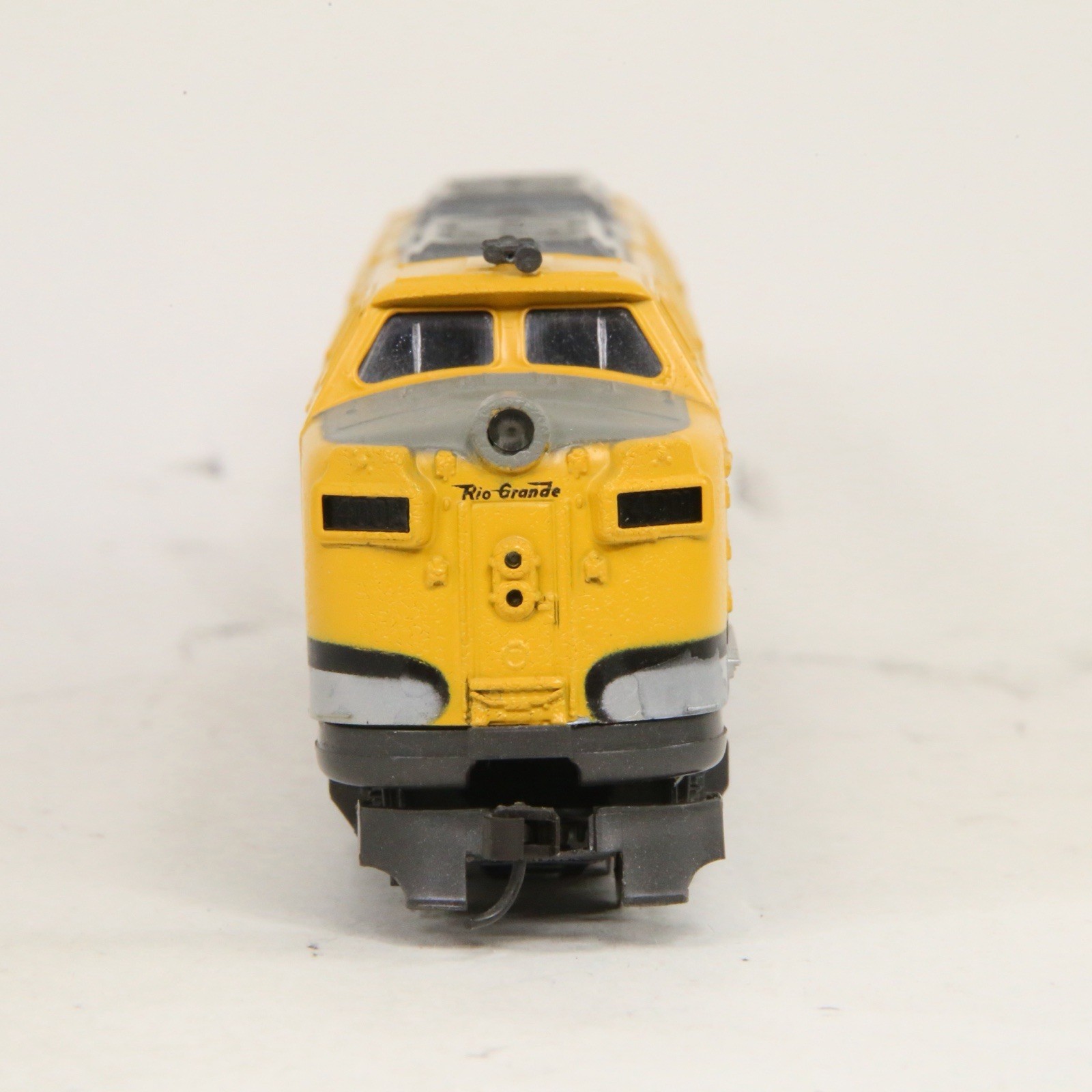 Rivarossi HO Denver & Rio Grande Western D&RGW #4001 Krauss Maffei ML4000 DC