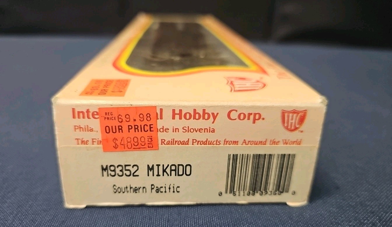 IHC Mikado Union Pacific Lines Black Locomotive M9352 W/BOX RARE 🔥👀