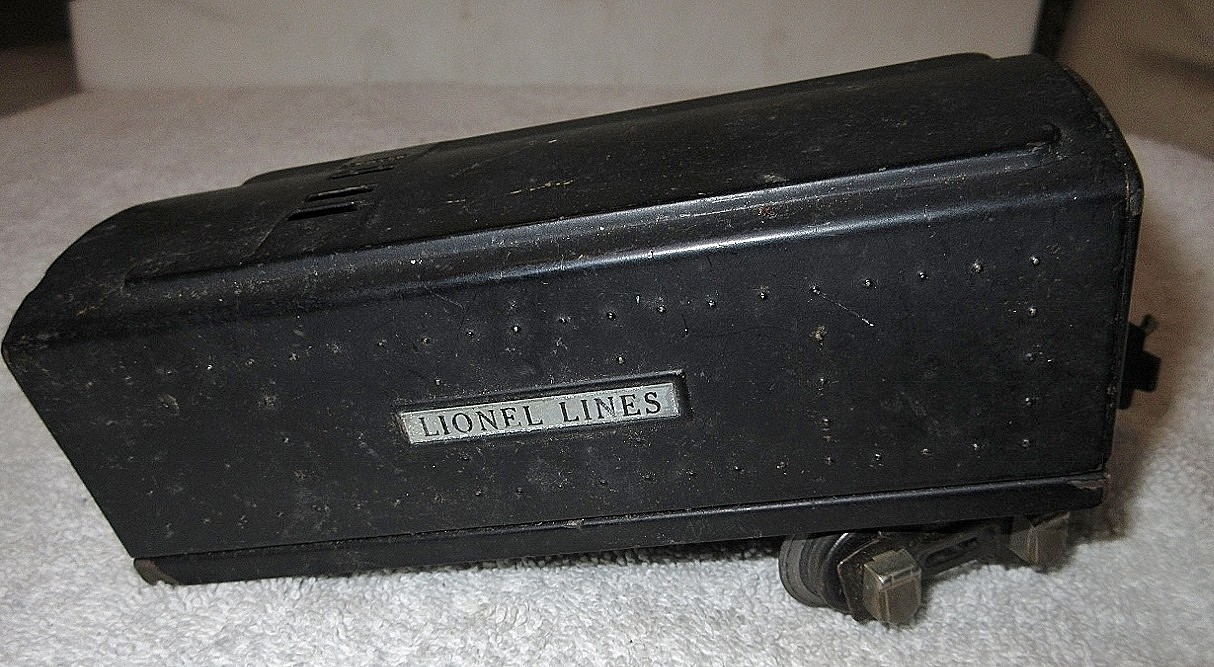 lIONEL #2689T PRE WAR LIONEL LINES TENDER,(BLACK)