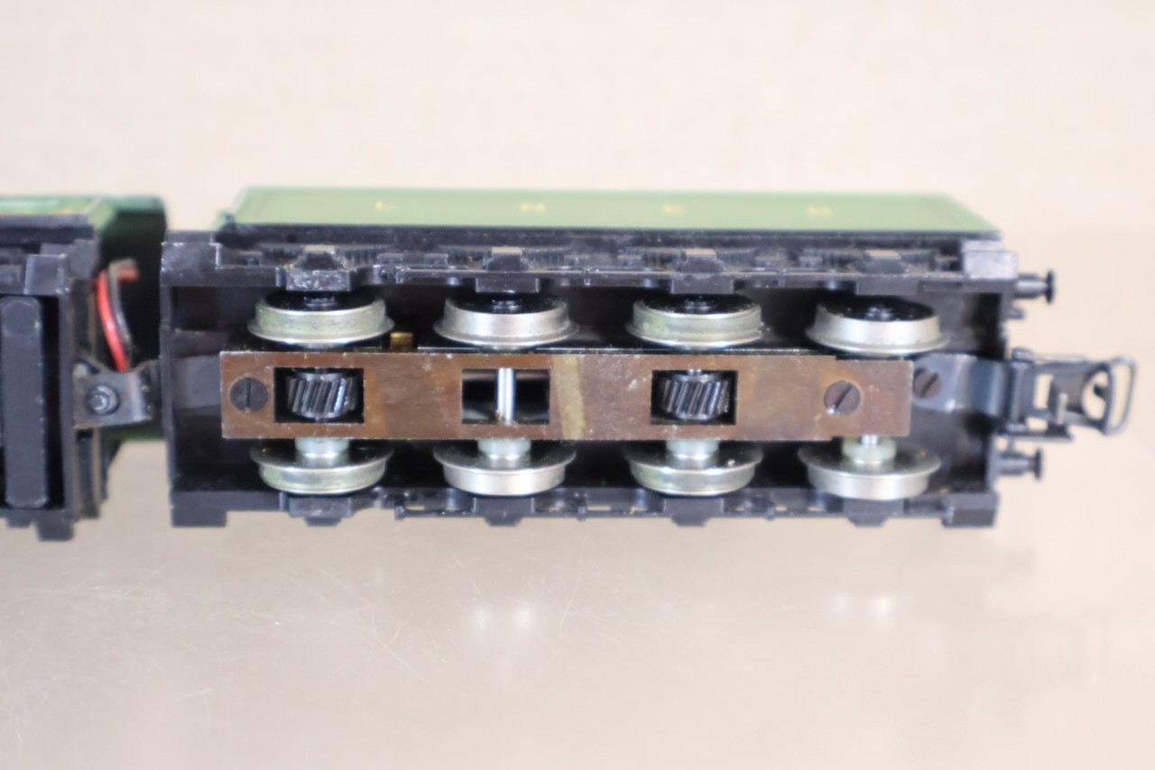 TRIX LILIPUT 1180 REPAIR LNER 4-6-2 CLASS A3 LOCOMOTIVE 4472 FLYING SCOTSMAN op