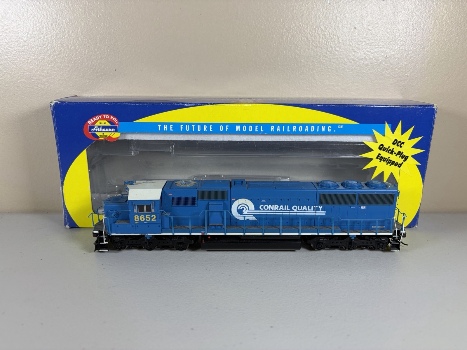 HO Athearn RTR DCC Ready Conrail(CSX Patch) SD50 #8652