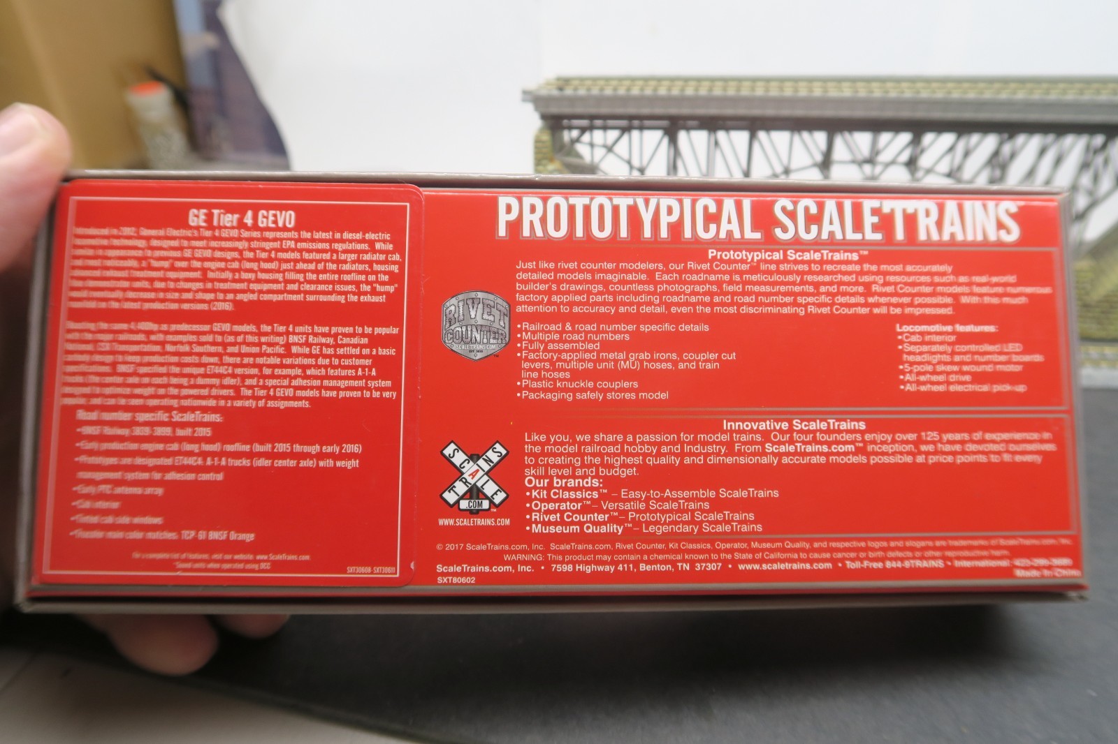 SCALETRAINS RIVET COUNTER N SCALE SXT30609 GE TIER 4 BNSF RWY ET44C4 #3856!