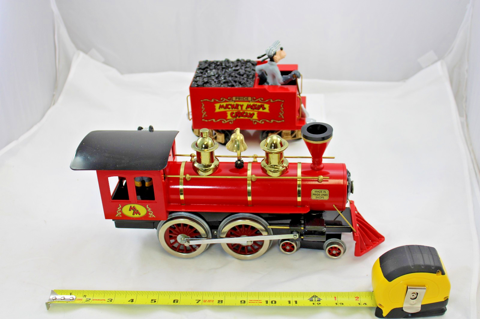 Standard Gauge – Pride Lines Mickey Mouse Circus Engine Tender and 3 Car Set