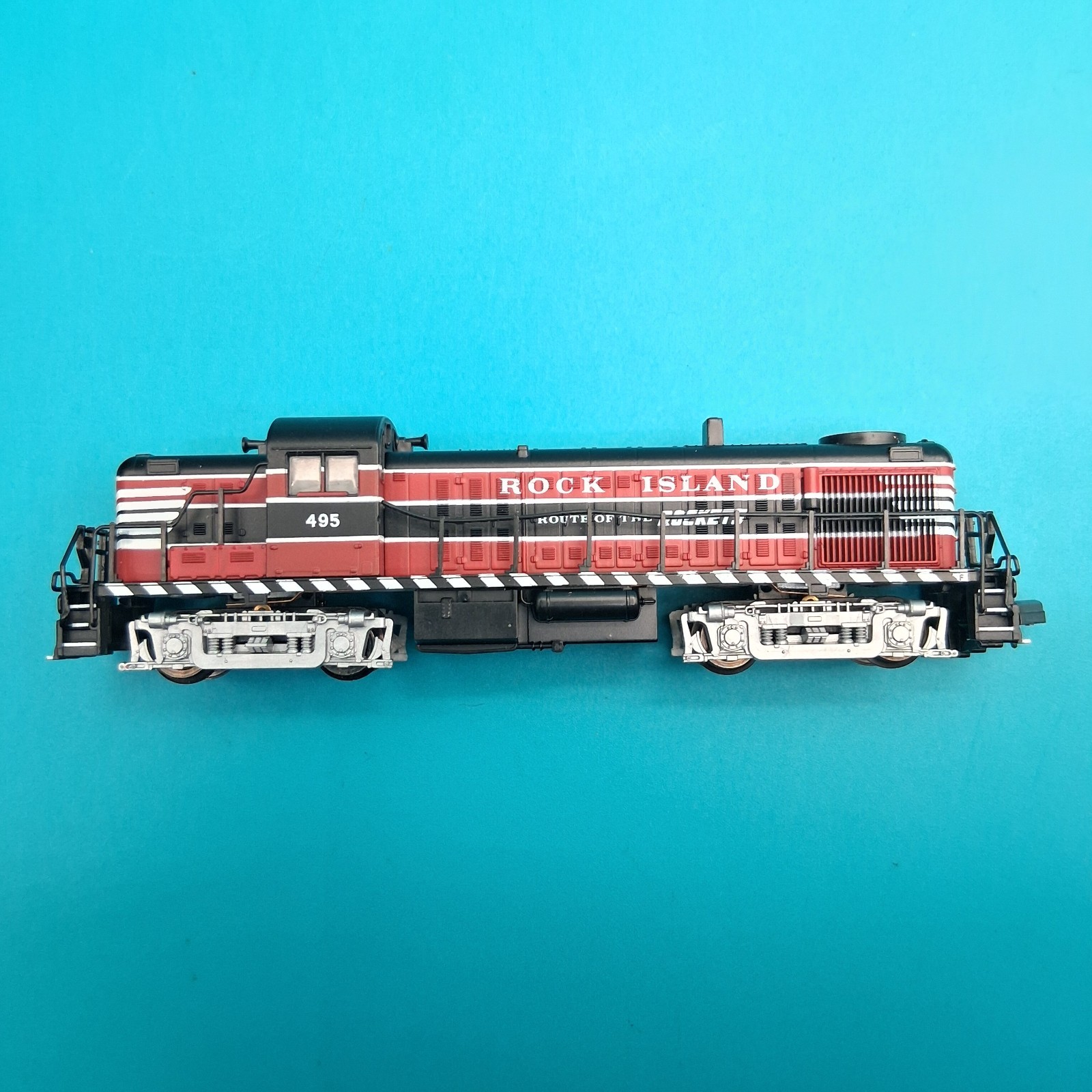 Atlas Classic # 42025 RS-3 Locomotive Rock Island # 495 N Gauge TESTED RUNS