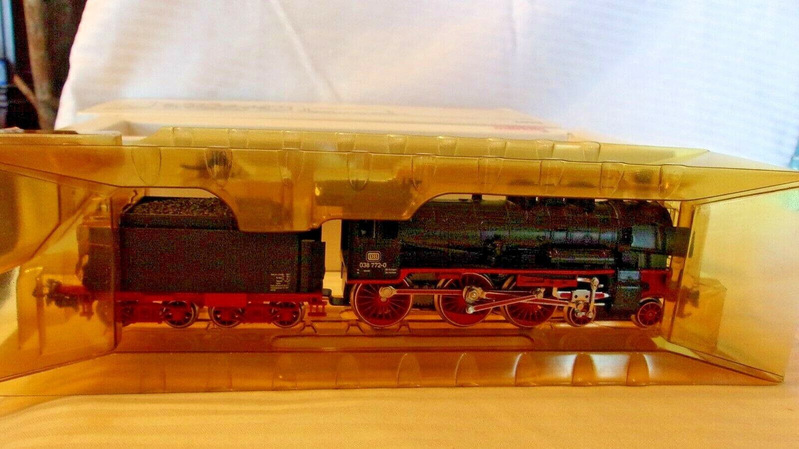 HO Scale Märklin BR38 Steam Locomotive & Tender Deutsche Bahn, Black, #3099 BNOS