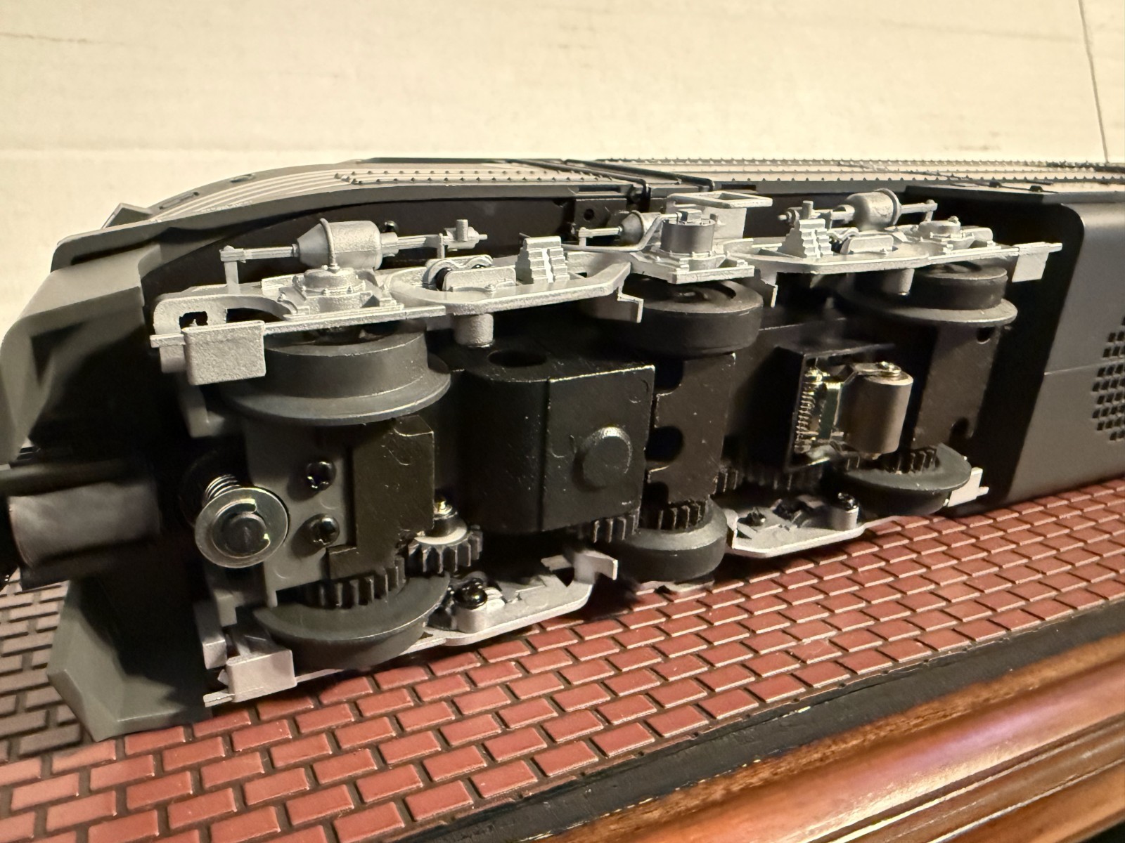 Atlas O Master FM Erie-Built New York Central Dummy A Unit #4405 – 3 Rail
