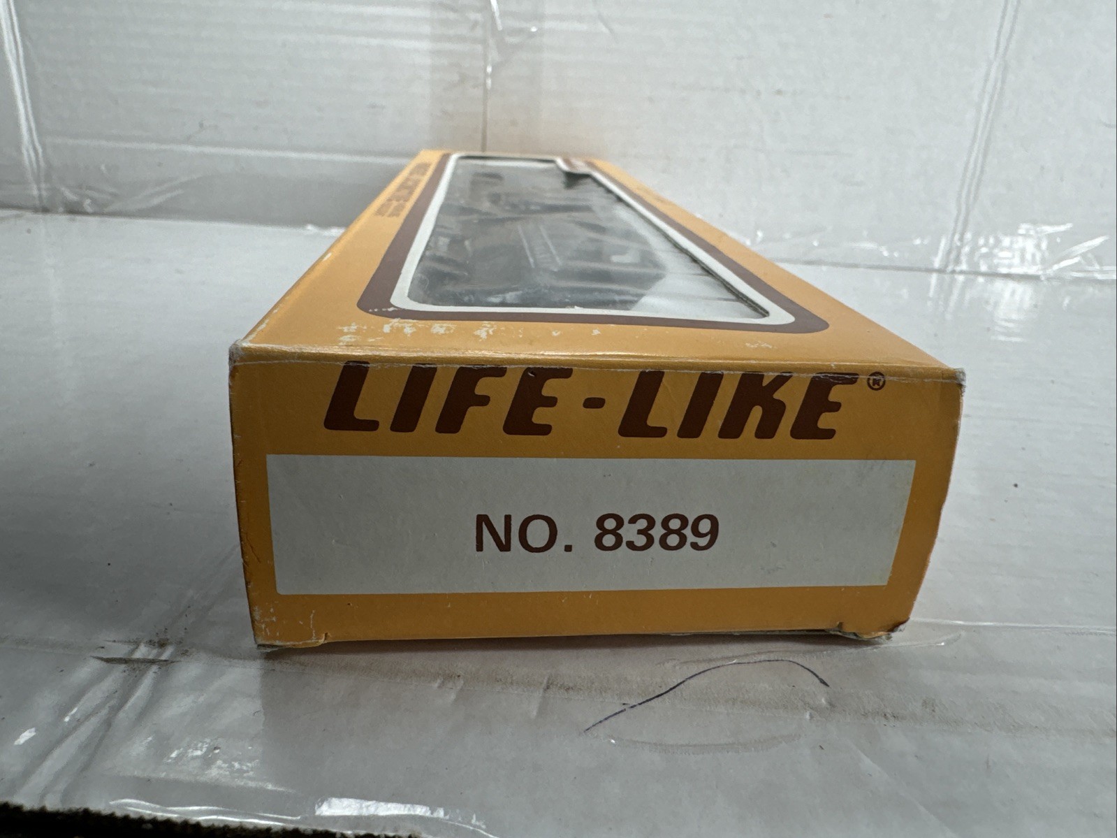 Life-Like Ho Scale 0-4-0 Pennsylvania Steam Locomotive # 8389 For Train Set