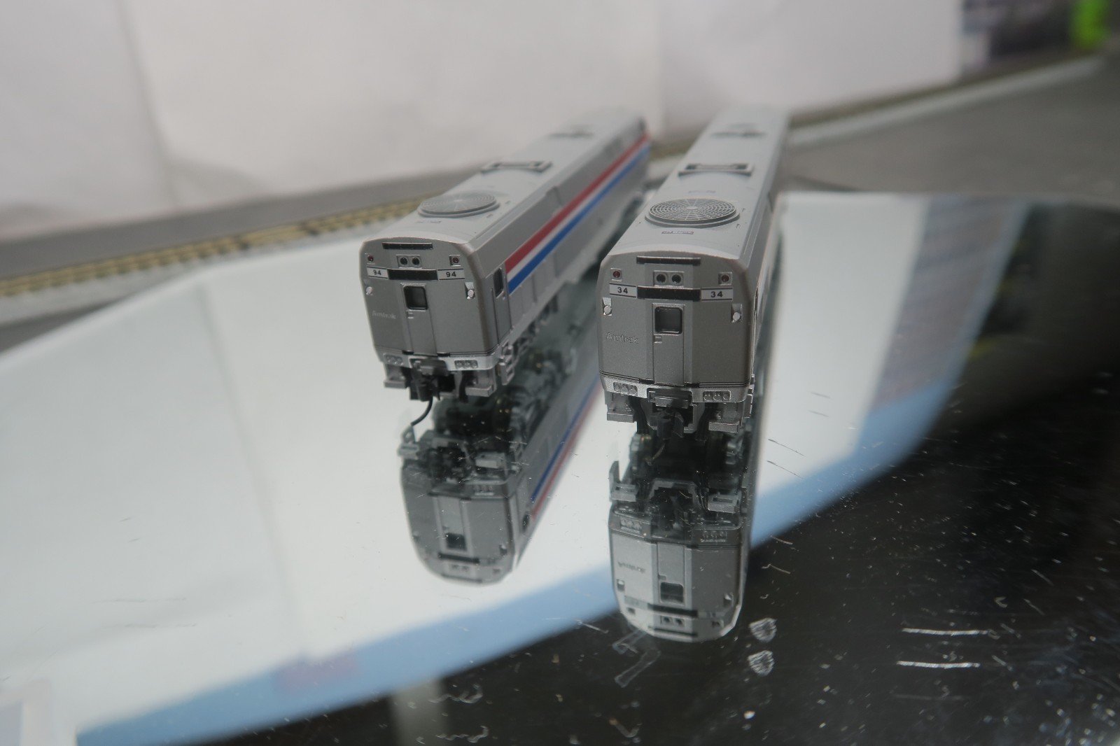 KATO N SCALE 106-6101 AMTRAK P42 LOCOMOTIVE SET PHASE 3 #34 & #94 GENTLY USED!