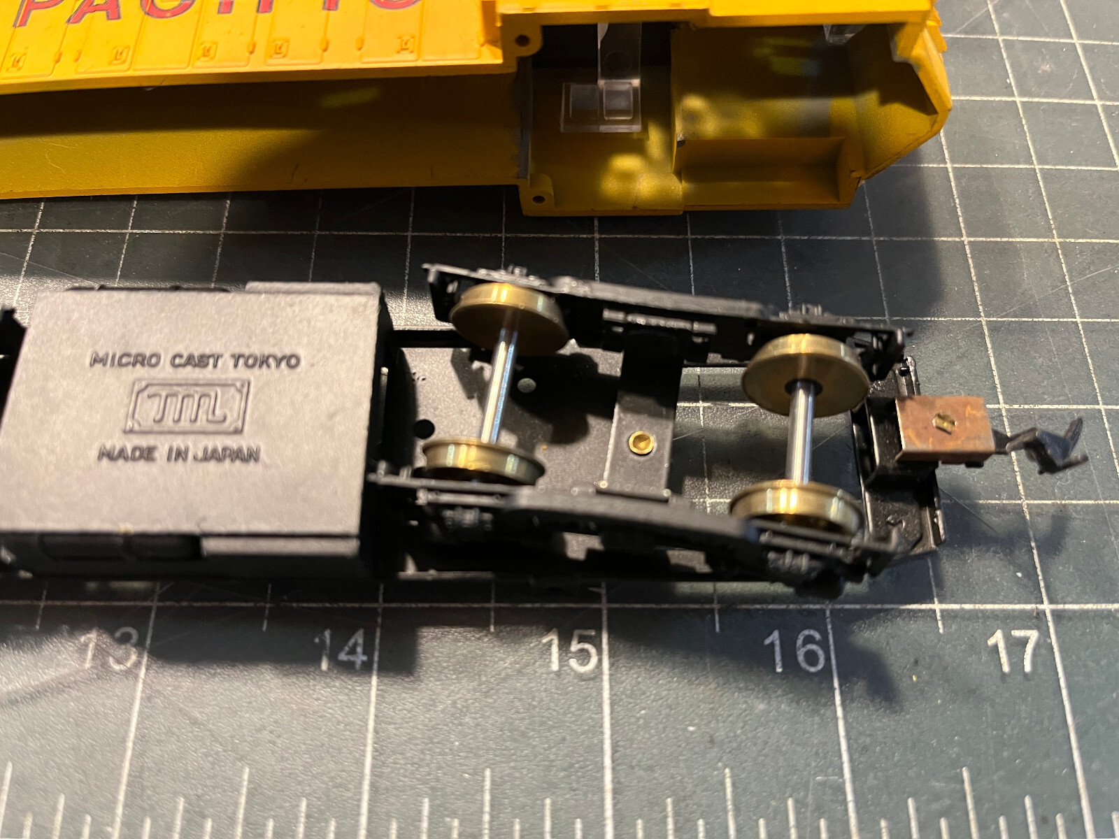 HO Train 2 UP DIESEL SHELLS & 1 STAMPED METAL MICRO CAST JAPAN FRAME PART LOT B
